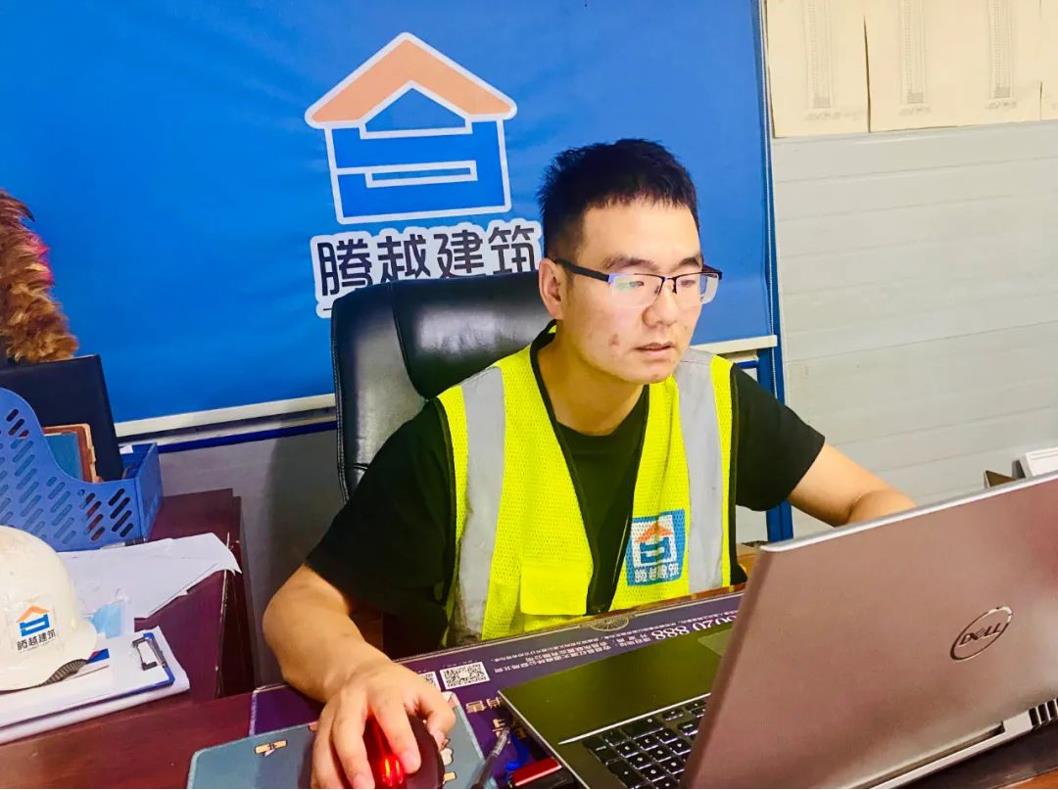 先鋒人物|擇一事、專(zhuān)一業(yè)的工地“超級(jí)鐵人”